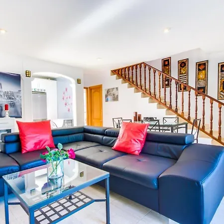Can Picafort Holiday Sleeps 5 With Air Con And Wifi Holiday home